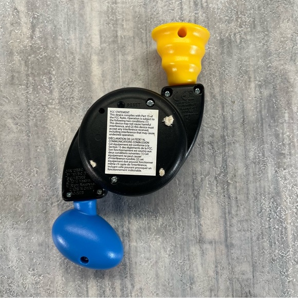 Bop It!  Mini C-290B  Handheld Reflex Game 1-2 Players Black Hasbro 2014 Tested - Picture 3 of 6